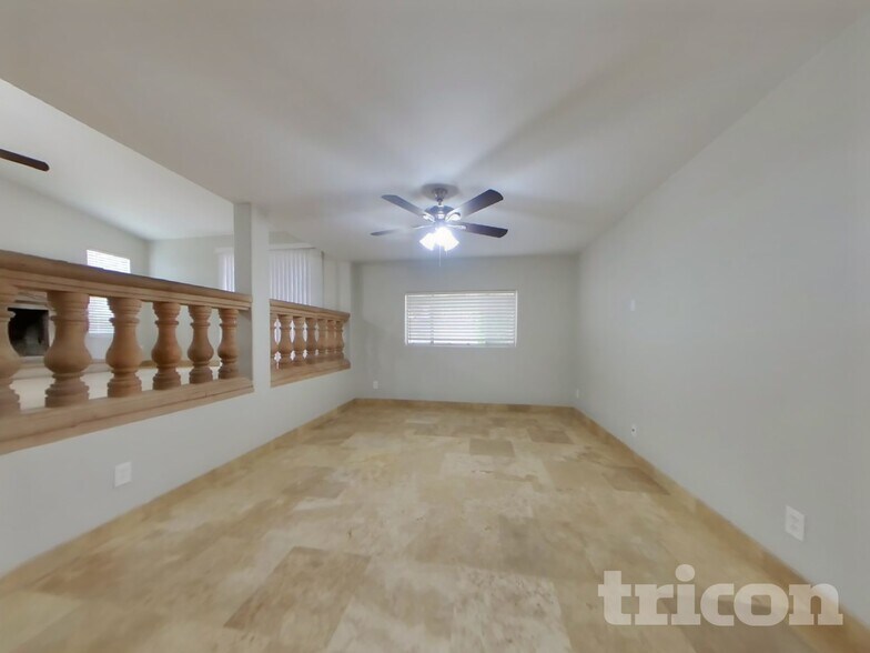 Building Photo - 4775 W Morrow Dr
