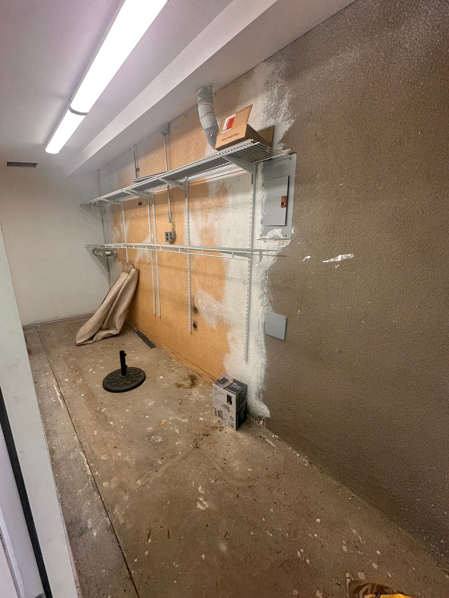 Building Photo - 17141 Superior St