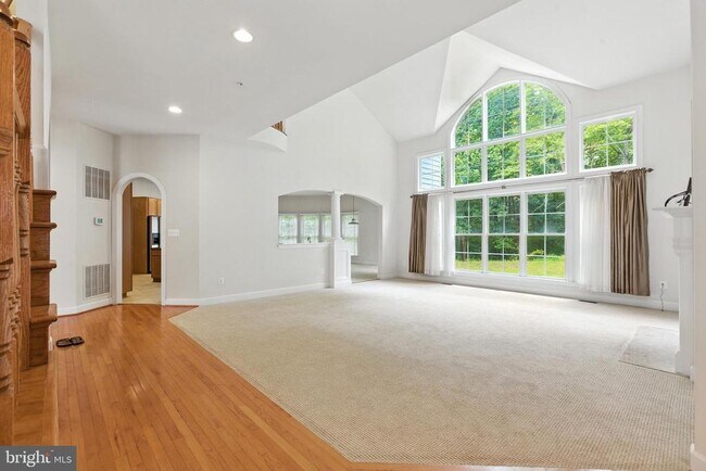 Building Photo - 13309 Big Cedar Ln