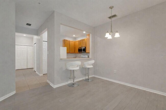 Building Photo - 3402 Parkridge Cir