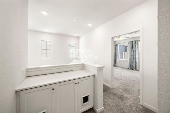 Building Photo - 1604 Armijo Pl