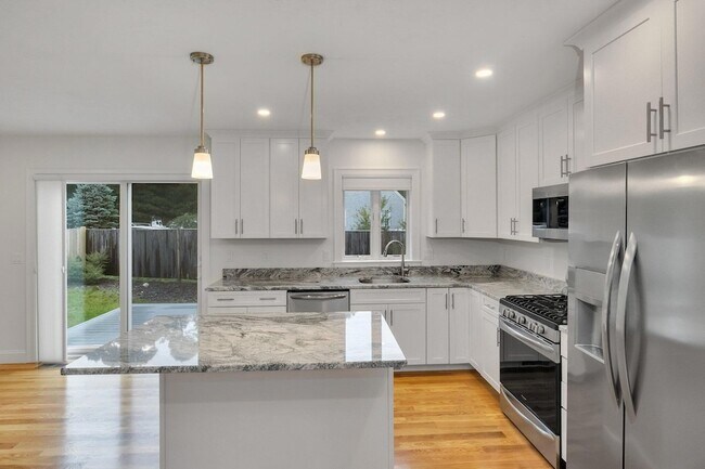 Building Photo - 1 Beach Plum Path