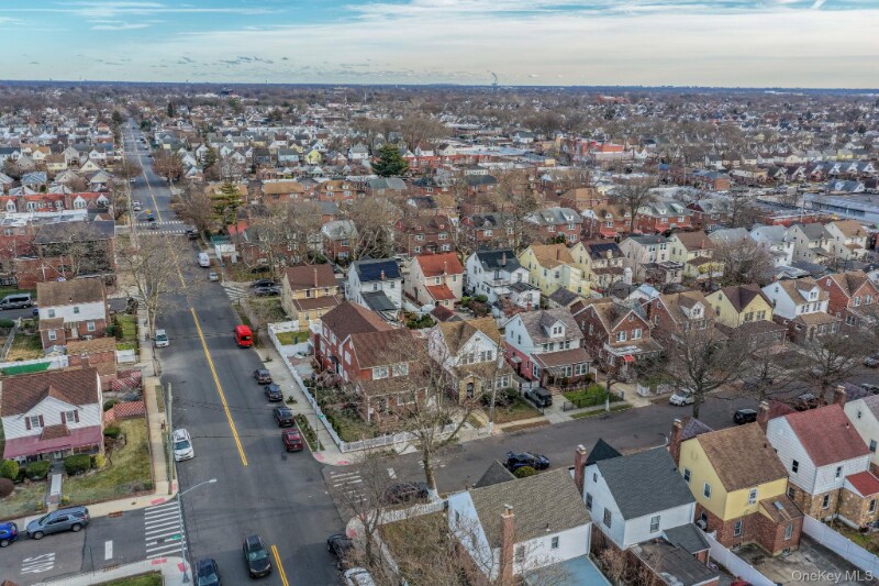 Building Photo - 116-01 221st St