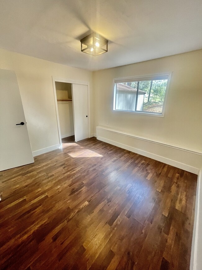 Building Photo - 13232 Rocky Ln