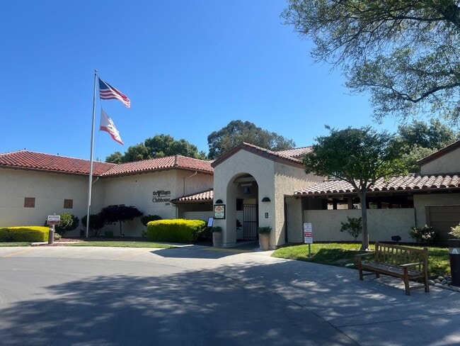 Building Photo - 2076 Mataro Way