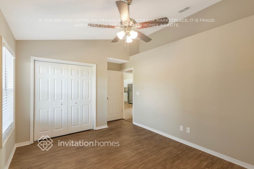 Building Photo - 11813 Rossmayne Dr