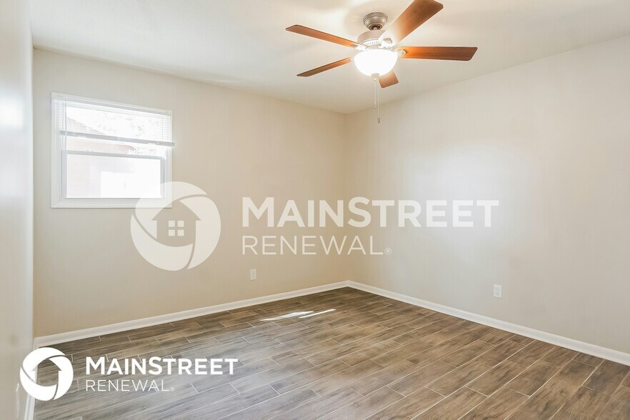 Building Photo - 2818 Micmac Dr