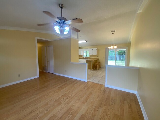 Building Photo - 3235 Auburn Pkwy