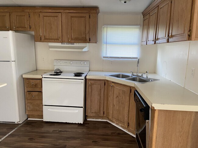 Building Photo - 125 Wilkerson Rd