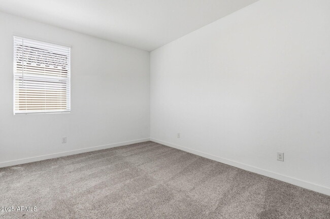 Building Photo - 8147 E Paloma Ave