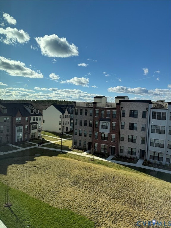 Building Photo - 527 Munson Woods Walk