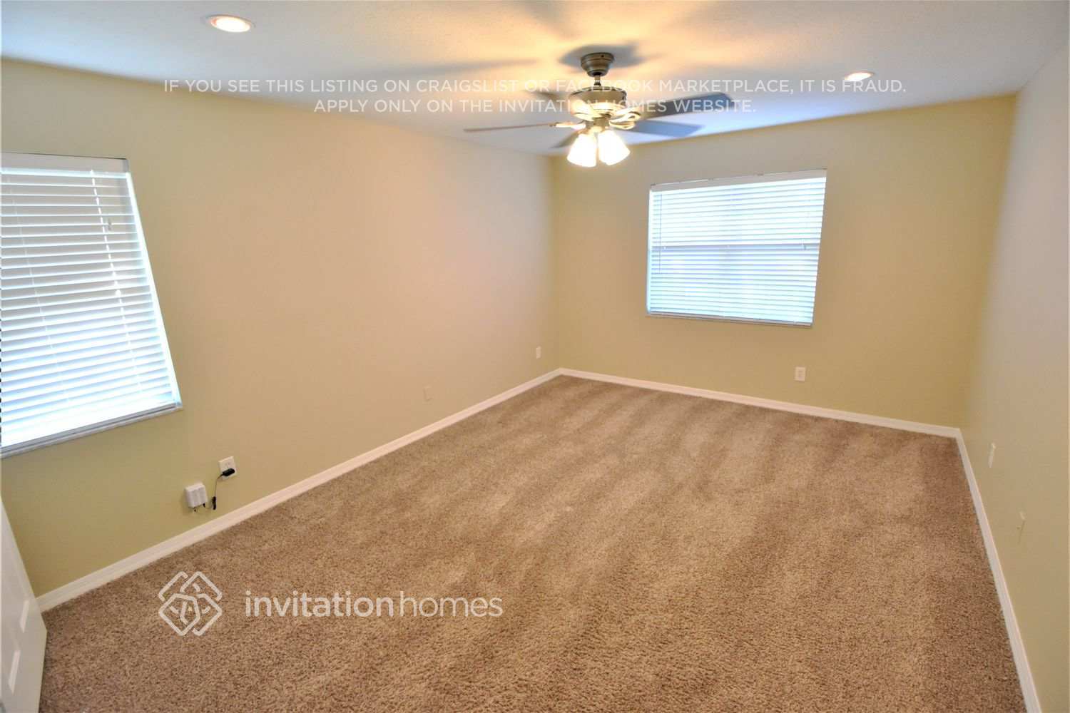 Building Photo - 769 Viscaya Blvd