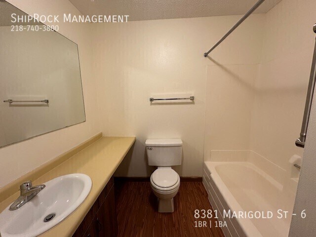 Building Photo - 8381 Marigold St