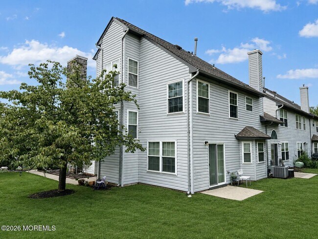 Building Photo - 114 Orion Rd