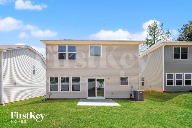 Building Photo - 9026 Evans Woods Dr