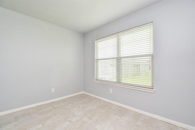 Building Photo - 6615 Poplar Rose Ct.