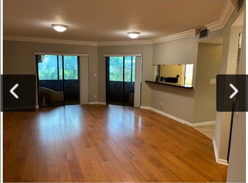 Building Photo - 9121 W Sunrise Blvd