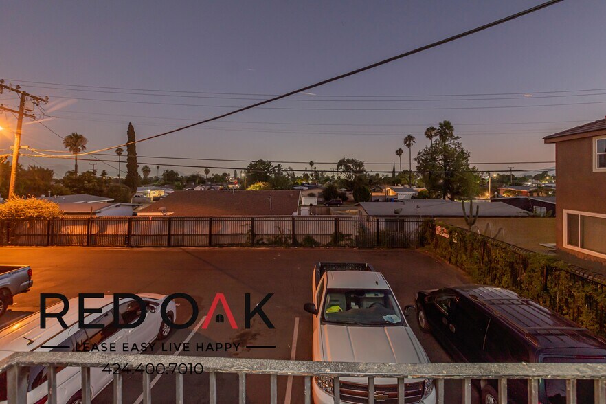 Building Photo - 690 S Riverside Ave