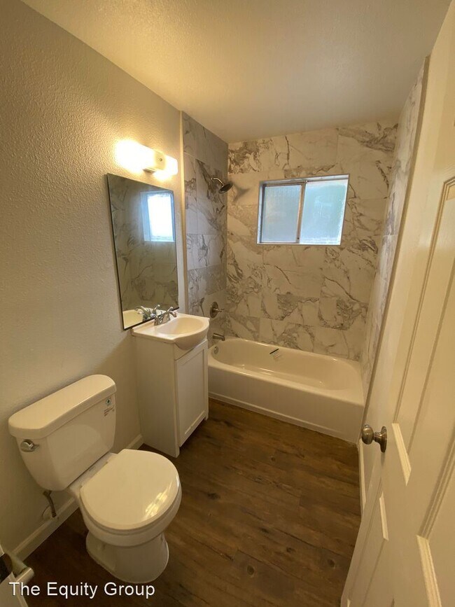 Building Photo - 3 br, 1 bath House - 182 Linda Vista Dr