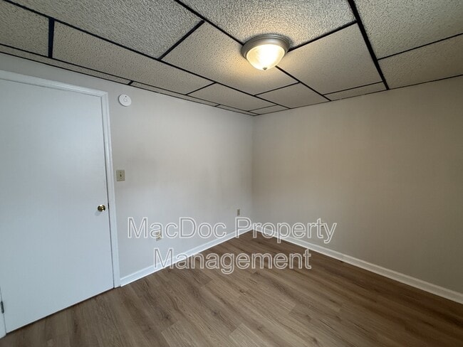 Building Photo - 9298 Hayden Dr