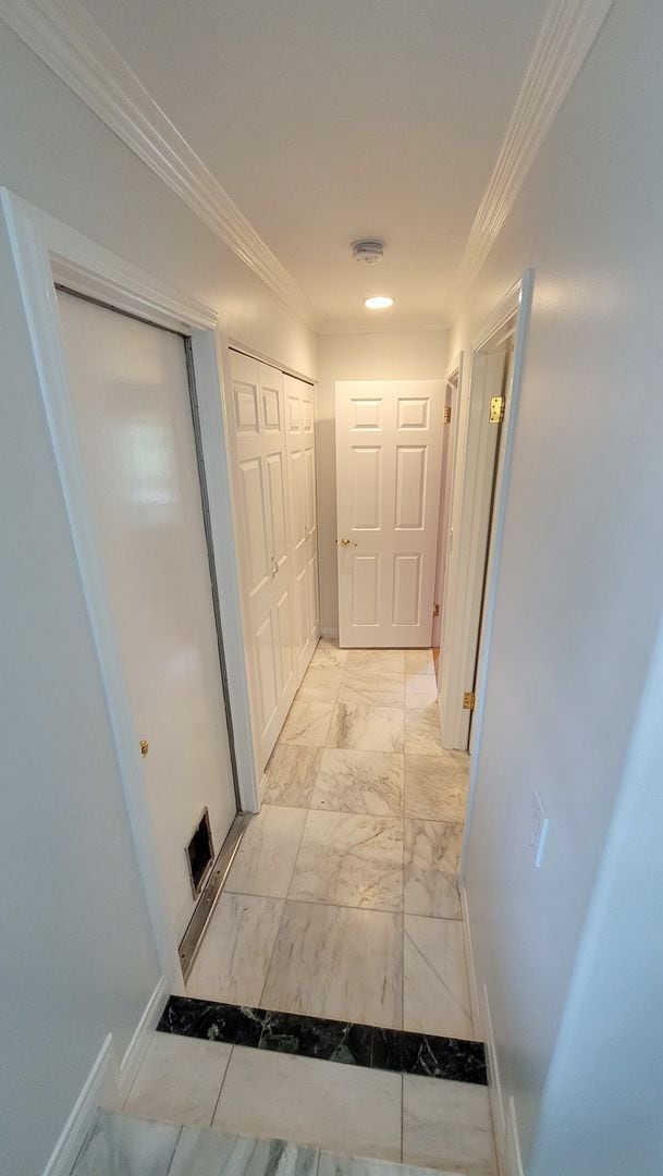 Building Photo - COMING SOON! Gorgeous Two Story 3 Bedroom ...