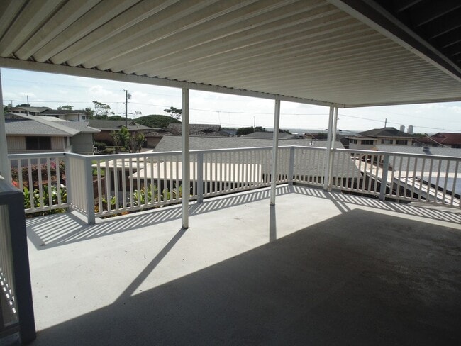 Building Photo - 1761 Maiha Pl