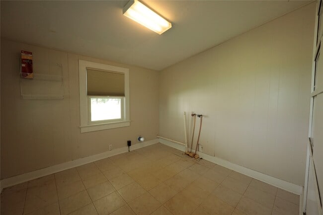 Building Photo - 3289 Co Rd 158