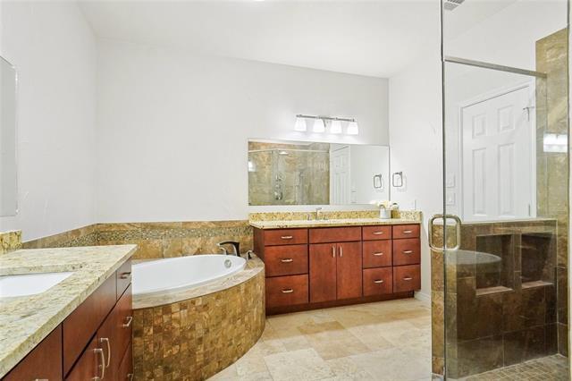 Building Photo - 1917 Cresson Dr