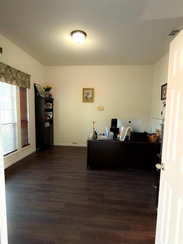 Building Photo - 9309 Stonewood Dr