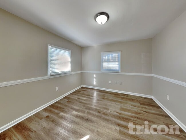 Building Photo - 1439 Leafwood Ct