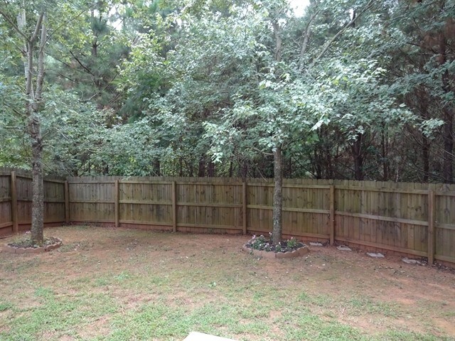 Building Photo - 354 Meadows Ln