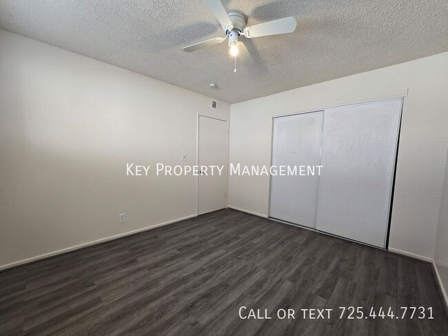 Building Photo - 2 Bedroom 1 Bath Condo Near Cheyenne and R...