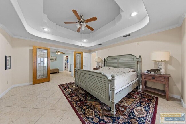 Building Photo - 22 Laguna Madre Dr