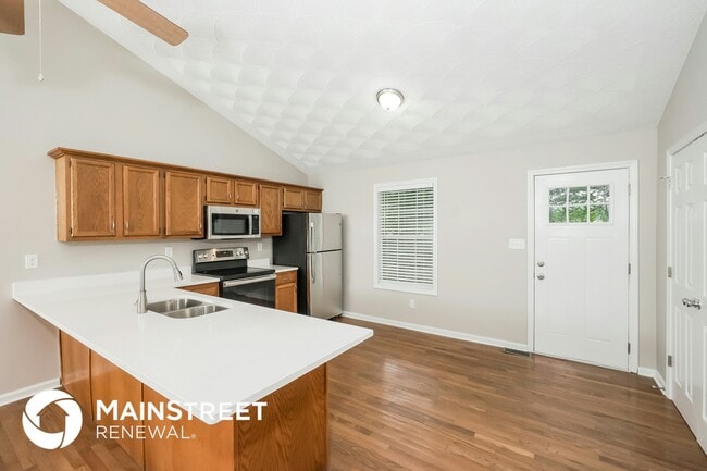 Building Photo - 806 Tin Dor Way
