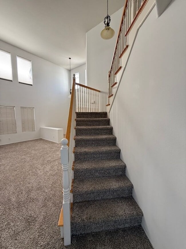Building Photo - Welcome to Wagon Wheel – 4 Bed + Office | ...
