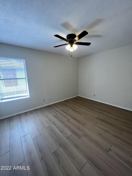 Building Photo - 6641 W Ocotillo Rd