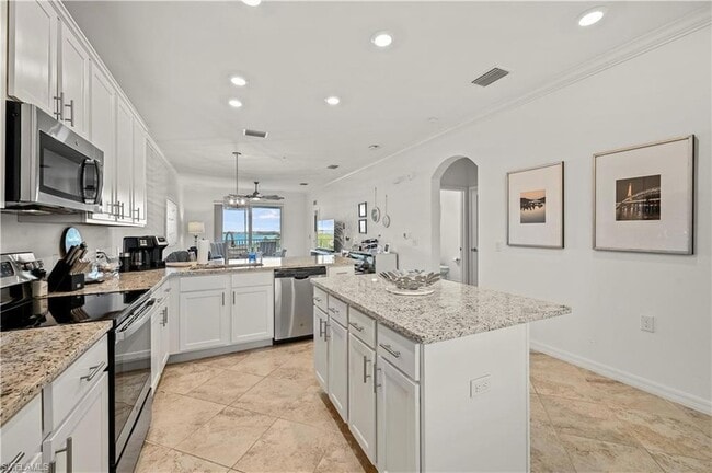 Building Photo - 43000 Greenway Blvd