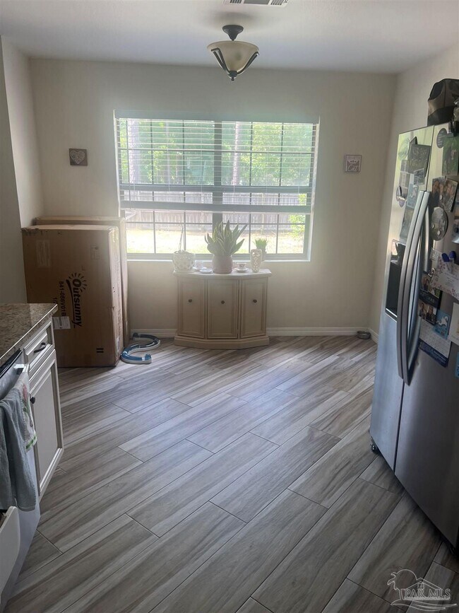 Building Photo - 4207 Cherry Laurel Dr