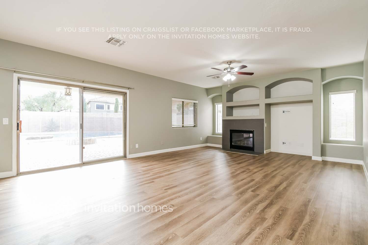 Building Photo - 10729 E Pampa Ave