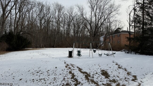 Building Photo - 282 South St