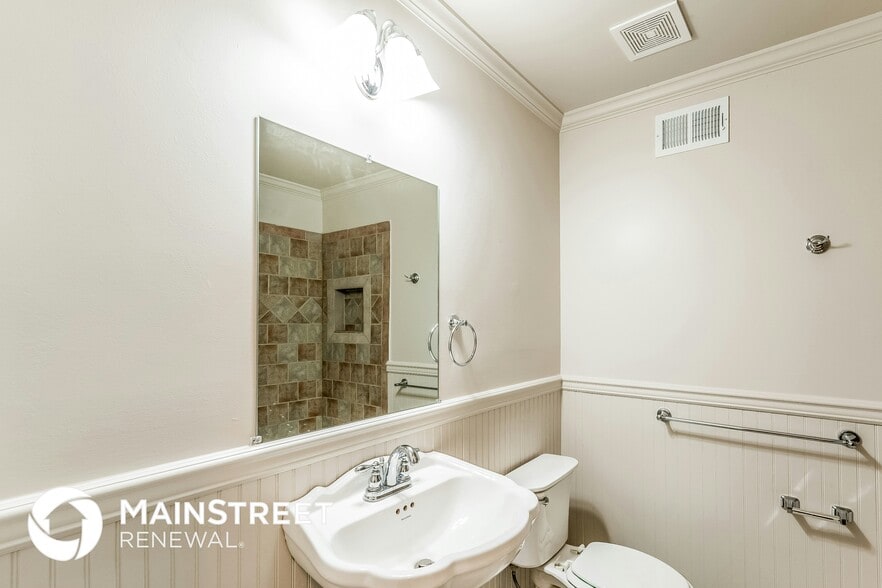 Building Photo - 5405 Cortez Cir