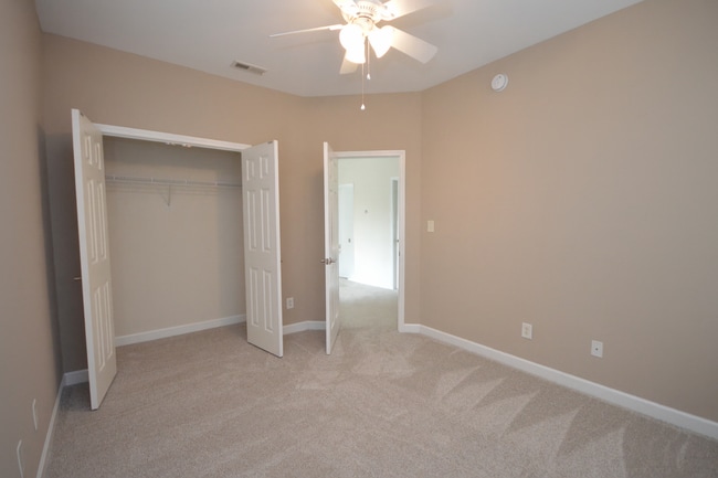 Building Photo - 306 Bally Shannon Way