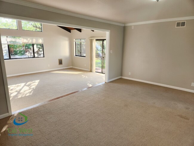 Building Photo - $6295 - Spacious 4 Bed/2 Bath Los Gatos Home with Air Conditioning/Award Winning Schools