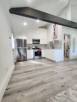 Building Photo - 6307 Calvin Ave