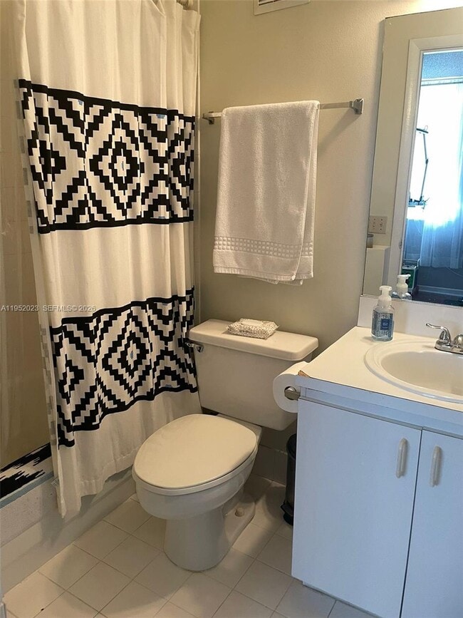 Building Photo - 1090 NW 123rd Ct