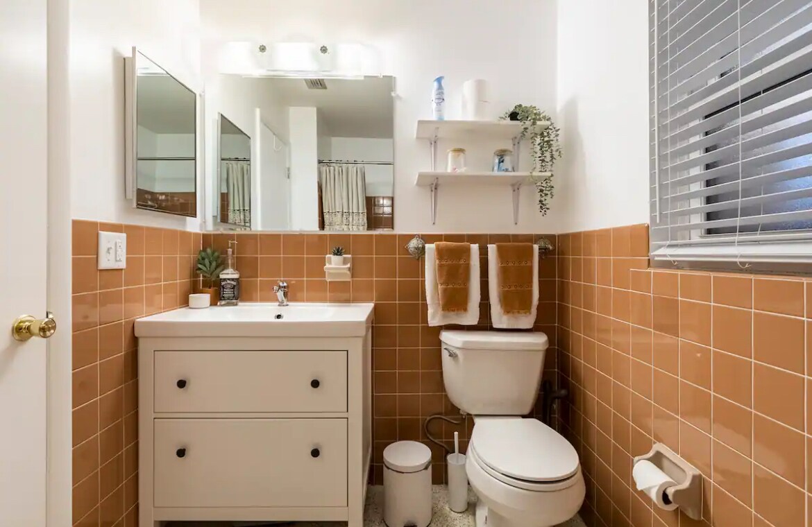 Building Photo - 1447 Caribbean Dr