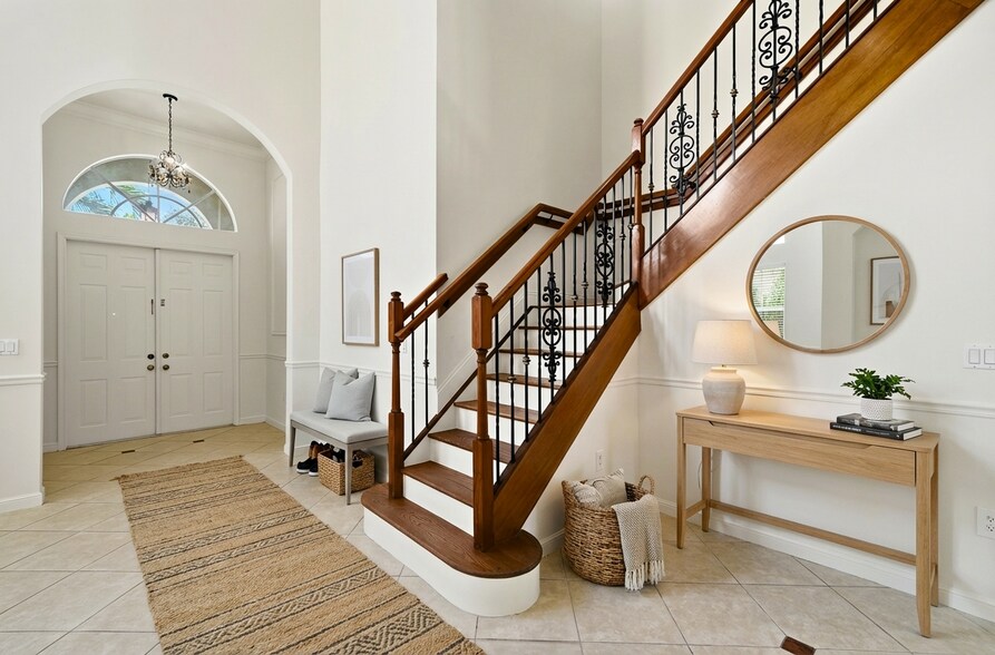 Foyer - 2388 SW 127th Ave