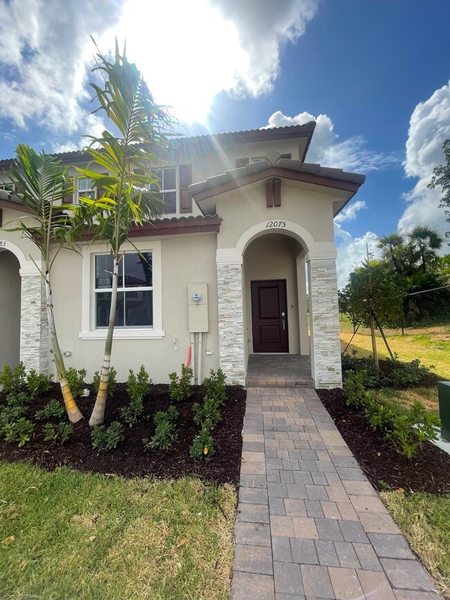 Building Photo - 12075 NW 24th Ct