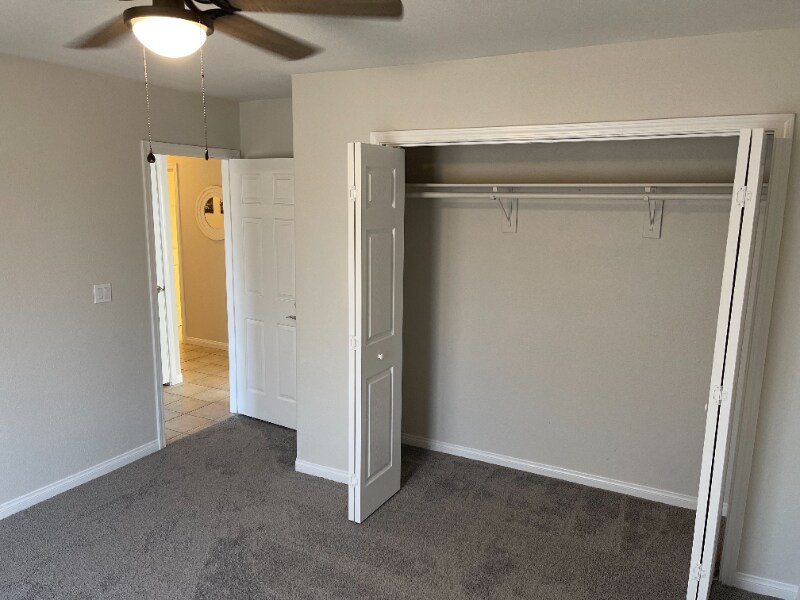 Building Photo - 1254 Los Meadows Dr