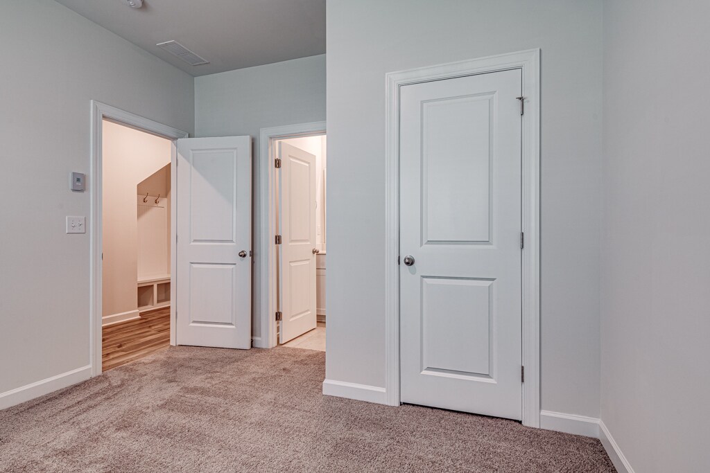 Building Photo - Room in Townhome on Tears Ln